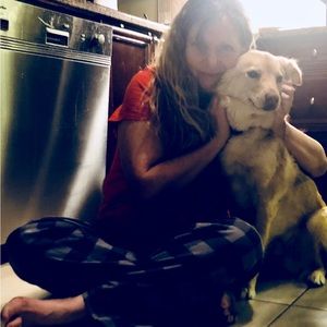 Meet your Posher, Mia